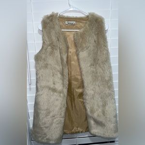 Faux Fur Vest Size Small